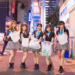 【秋葉原 アイドル】「東京クリアーズ」がライブ後に率先してゴミ拾い「アキバを綺麗に♪」
